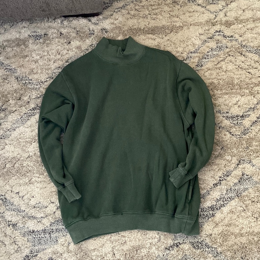 Aerie turtleneck sweatshirt